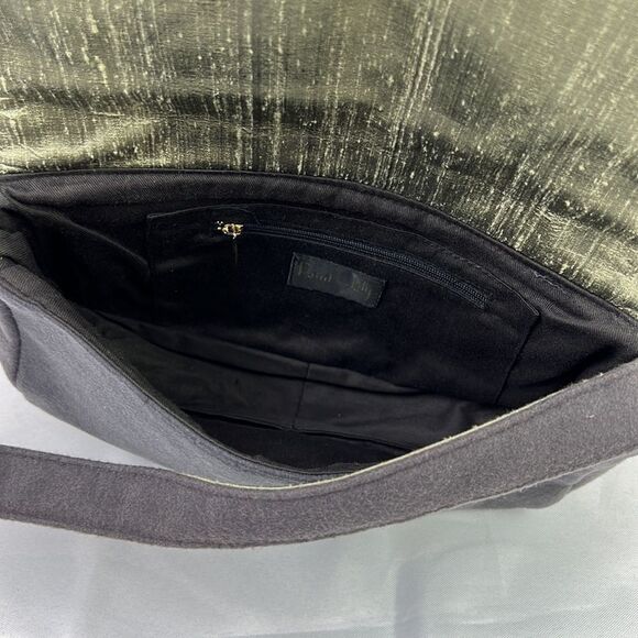 PAINT THE LILY Beaded Handbag Gray NWOT - Picture 7 of 8